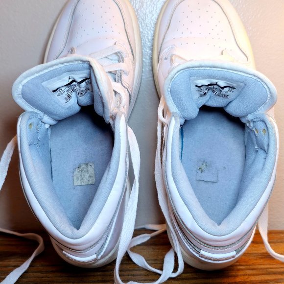 Nike Air Jordan 1 Mid Top Sneakers '15 White Wolf Grey Great Condition 4Y W5.5 - Picture 9 of 11